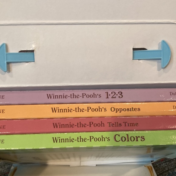 Winnie the Pooh Board Book Collection - Picture 5 of 5